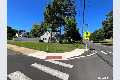 198 Broad Street, Manchester, CT 06042 - Photo 5
