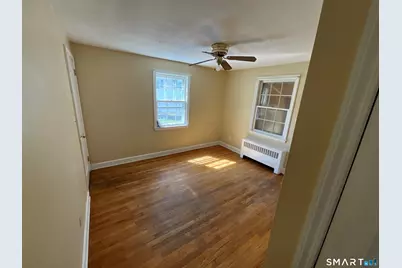 198 Broad Street, Manchester, CT 06042 - Photo 9