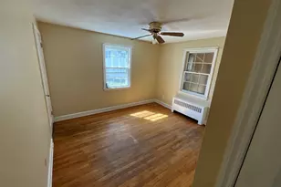 198 Broad St, Manchester, CT 06042 - Photo 9
