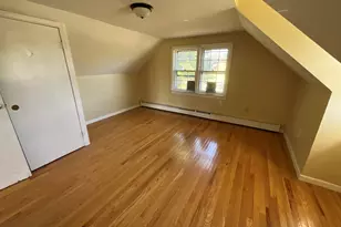 198 Broad St, Manchester, CT 06042 - Photo 17