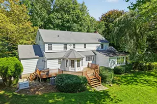 1951 Burr St, Fairfield, CT 06824 - Photo 33