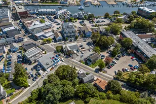 71 New London Rd, Groton, CT 06340 - Photo 1