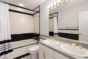 239 Front St, New Haven, CT 06513 - Photo 25