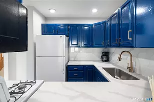 239 Front St, New Haven, CT 06513 - Photo 7