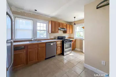45 Queens Avenue, Stratford, CT 06614 - Photo 3
