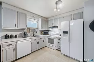 1064 Jerome Ave, Bristol, CT 06010 - Photo 15
