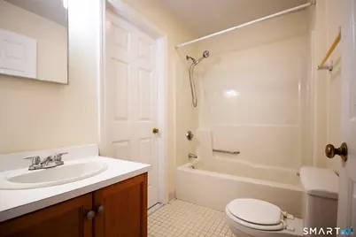 378 Meridian St Extension #28, Groton, CT 06340 - Photo 11