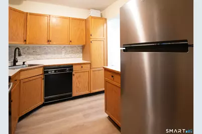 378 Meridian St Extension #28, Groton, CT 06340 - Photo 3