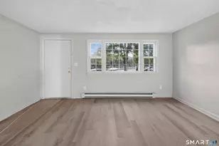 11B Maple Ave, Canton, CT 06019 - Photo 5