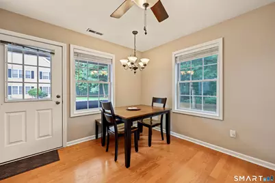 661 West Avenue #C15, Milford, CT 06460 - Photo 9