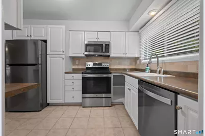 3 Shagbark Lane #3, Woodbury, CT 06798 - Photo 5