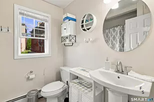 85 Brown St, Hartford, CT 06114 - Photo 7