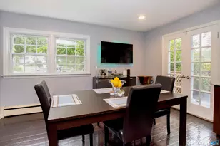 10 Blackberry Ln, Norwalk, CT 06850 - Photo 15
