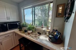 24 Harbour Village, Branford, CT 06405 - Photo 5