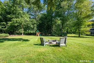 47 Purdy Rd E, Norwalk, CT 06850 - Photo 3