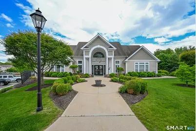 1011 Brookside Court #1011, Newtown, CT 06470 - Photo 27