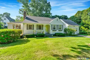 7 Barrett Dr, East Lyme, CT 06357 - Photo 1
