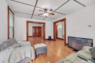 19 Washington Avenue, Seymour, CT 06483 - Photo 9