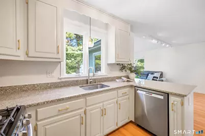 15 Porter Green #15, South Windsor, CT 06074 - Photo 11