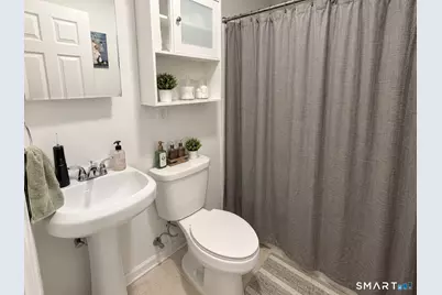 40-42 Webster Street, Hartford, CT 06114 - Photo 9