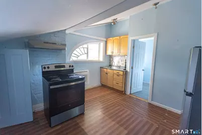 171 Broadway #4, Norwich, CT 06360 - Photo 11
