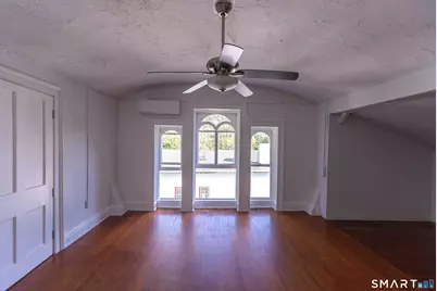 171 Broadway #4, Norwich, CT 06360 - Photo 1