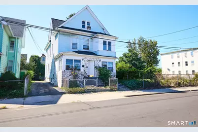 139 Lee Avenue, Bridgeport, CT 06605 - Photo 1