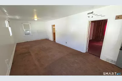 162 Cleveland Avenue, Hartford, CT 06120 - Photo 9