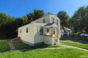 162 Cleveland Ave, Hartford, CT 06120 - Photo 3