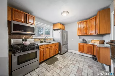 458 First Avenue, West Haven, CT 06516 - Photo 5