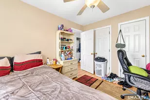 2390 State St, Hamden, CT 06517 - Photo 11