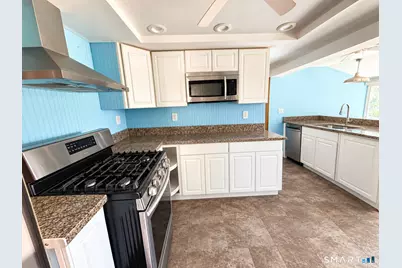 103 New Haven Avenue, Milford, CT 06460 - Photo 9