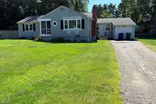29 Maude Cir, Windsor, CT 06095 - Photo 1