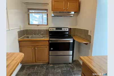26 Prospect Street #1, New London, CT 06320 - Photo 3