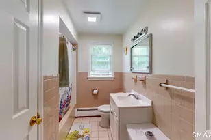 42 Kondracki Ln, Wallingford, CT 06492 - Photo 11