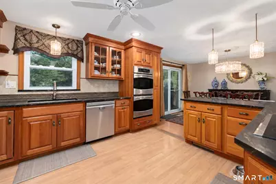 306 Wintergreen Avenue, Hamden, CT 06514 - Photo 5