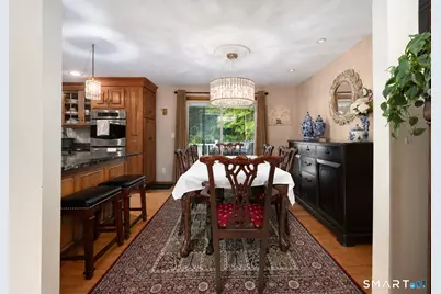 306 Wintergreen Avenue, Hamden, CT 06514 - Photo 9