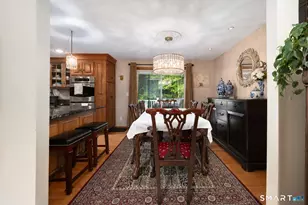 306 Wintergreen Ave, Hamden, CT 06514 - Photo 9