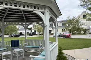 38 Hope St, East Lyme, CT 06357 - Photo 31