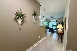 38 Hope St, East Lyme, CT 06357 - Photo 9