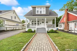 27 Seminole Ave, Waterbury, CT 06705 - Photo 1