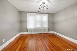27 Seminole Ave, Waterbury, CT 06705 - Photo 15
