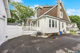 27 Seminole Ave, Waterbury, CT 06705 - Photo 37