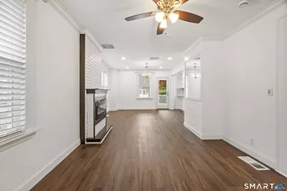 27 Seminole Avenue, Waterbury, CT 06705 - Photo 5