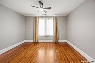 27 Seminole Ave, Waterbury, CT 06705 - Photo 19