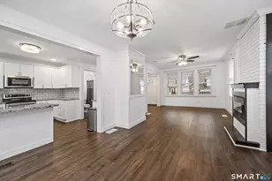 27 Seminole Ave, Waterbury, CT 06705 - Photo 9