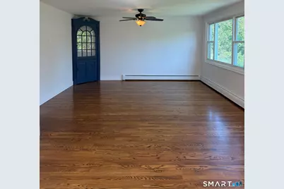 20 Summit Avenue, Shelton, CT 06484 - Photo 5