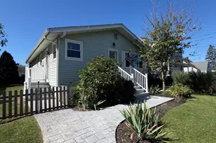 20 Summit Ave, Shelton, CT 06484 - Photo 1