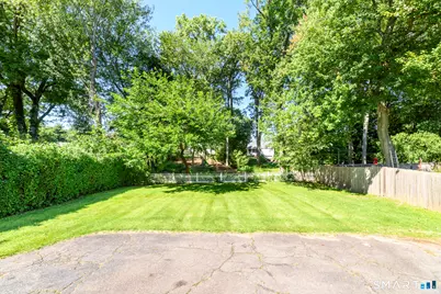 241 Strawberry Hill Avenue, Norwalk, CT 06851 - Photo 25