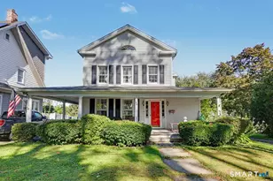 33 Pleasant St, Danbury, CT 06810 - Photo 1